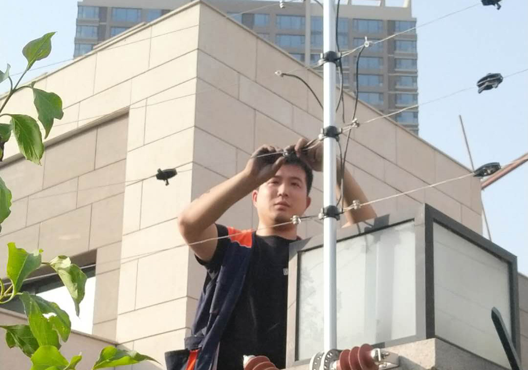 應急搶修?。?！